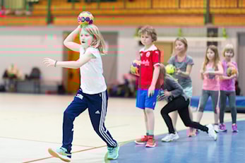 Håndballskole i uke 33 i regi av Aker Topphåndball - FULLTEGNET